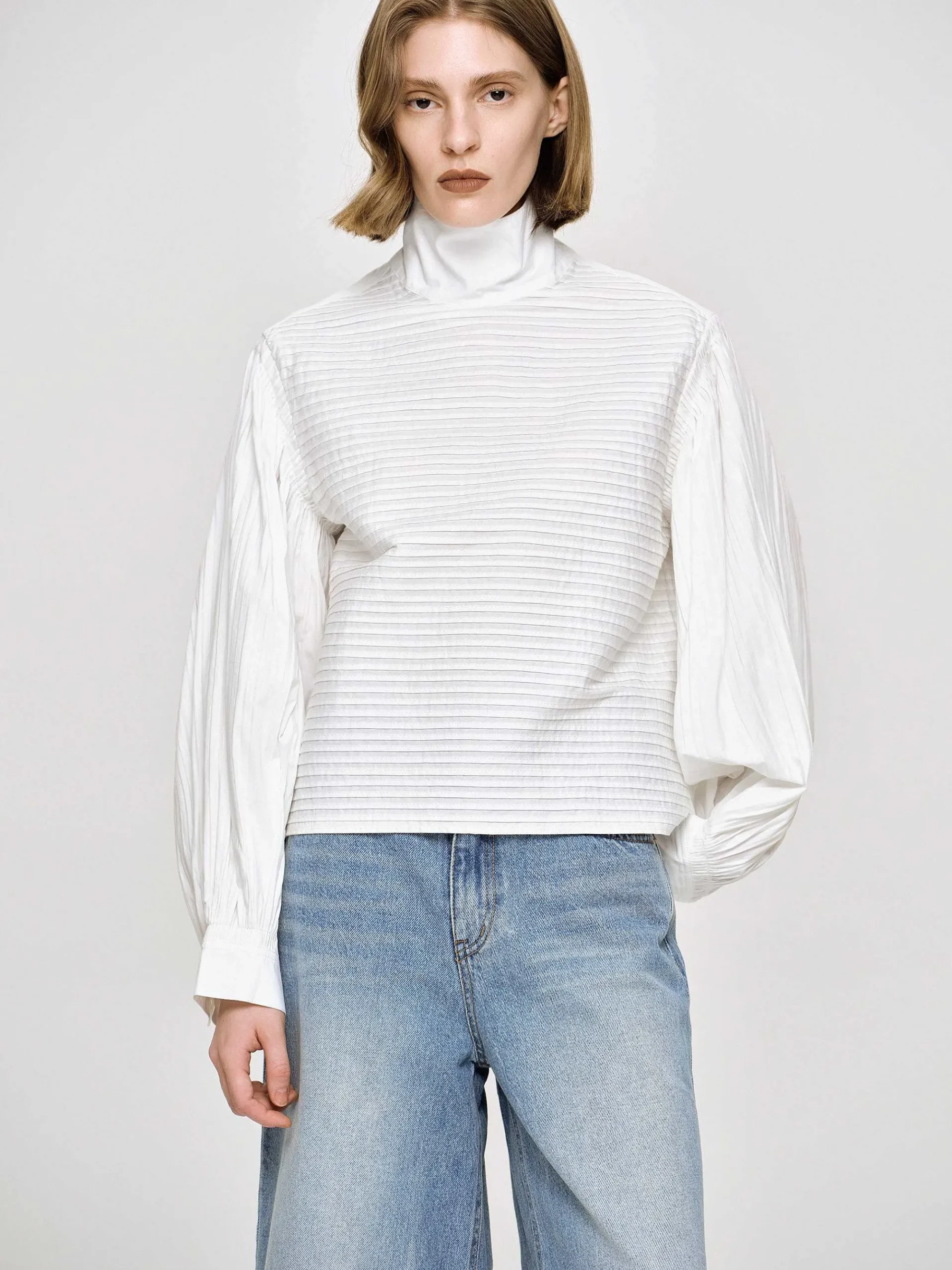Source Unknown Vêtements-Chemisier Erza Volume, Blanc