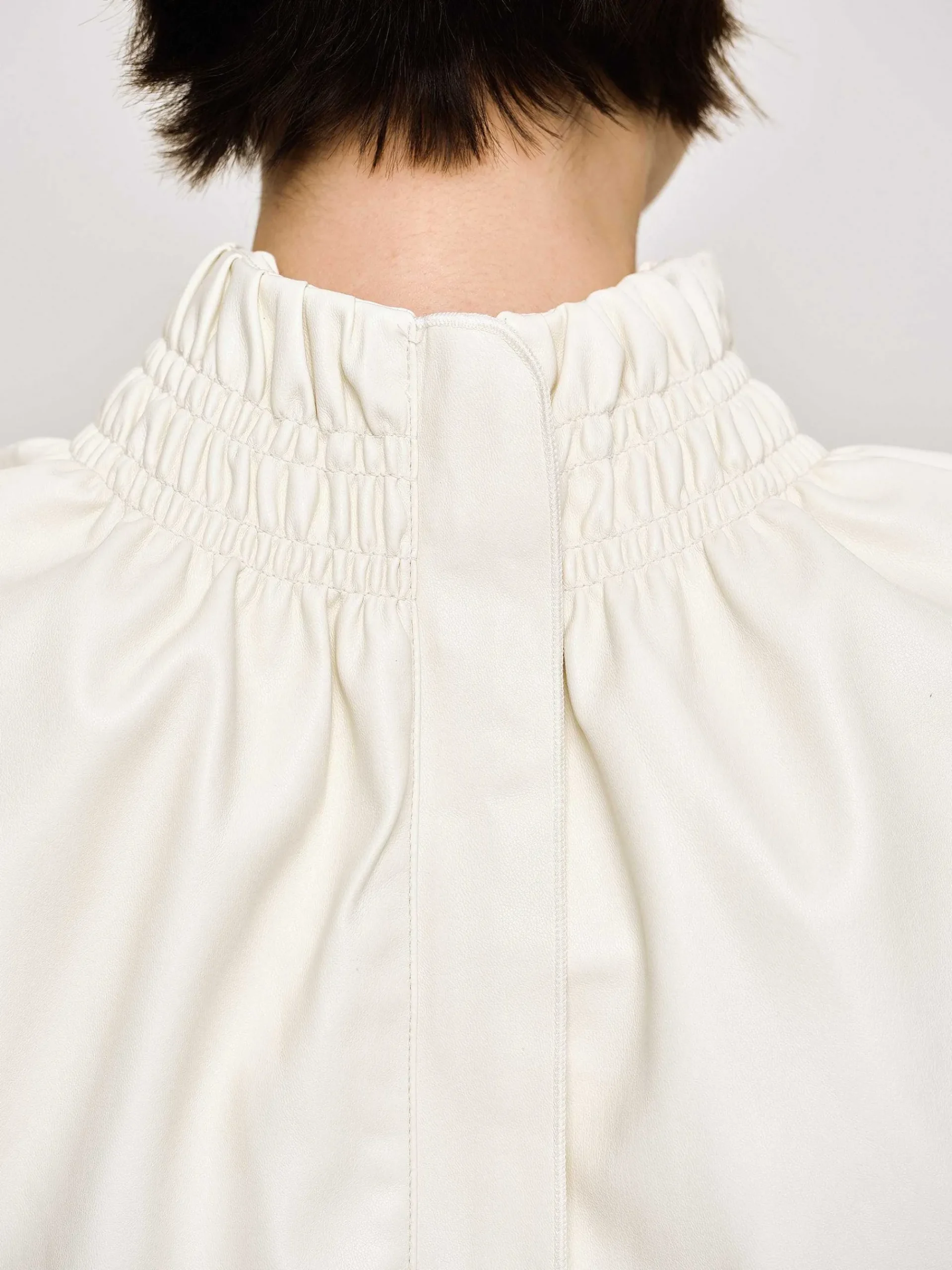 Source Unknown Accessoires-Haut En Cuir Sans Manches, Ivoire