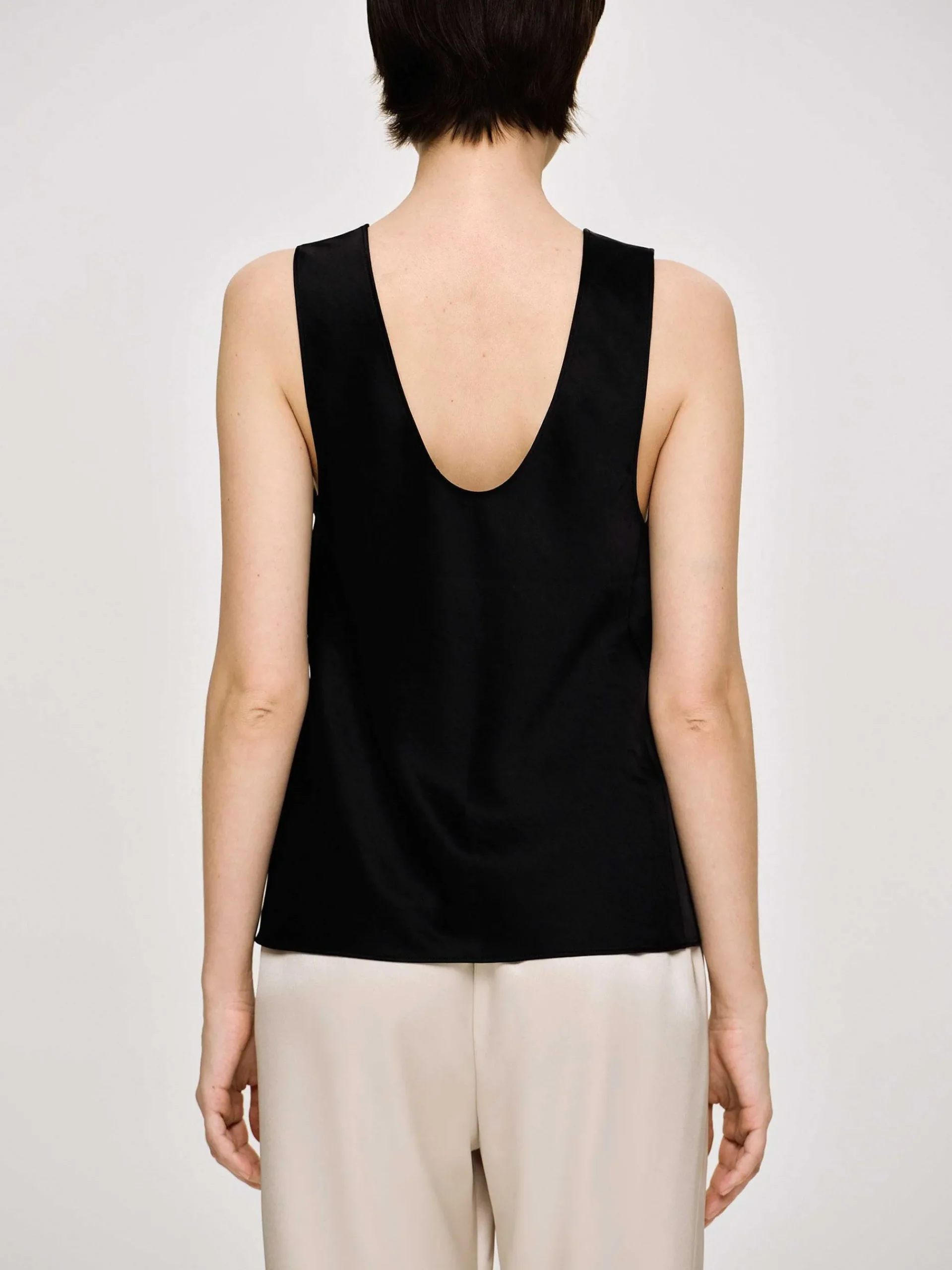 Source Unknown Accessoires-Haut En Satin Sans Manches, Noir