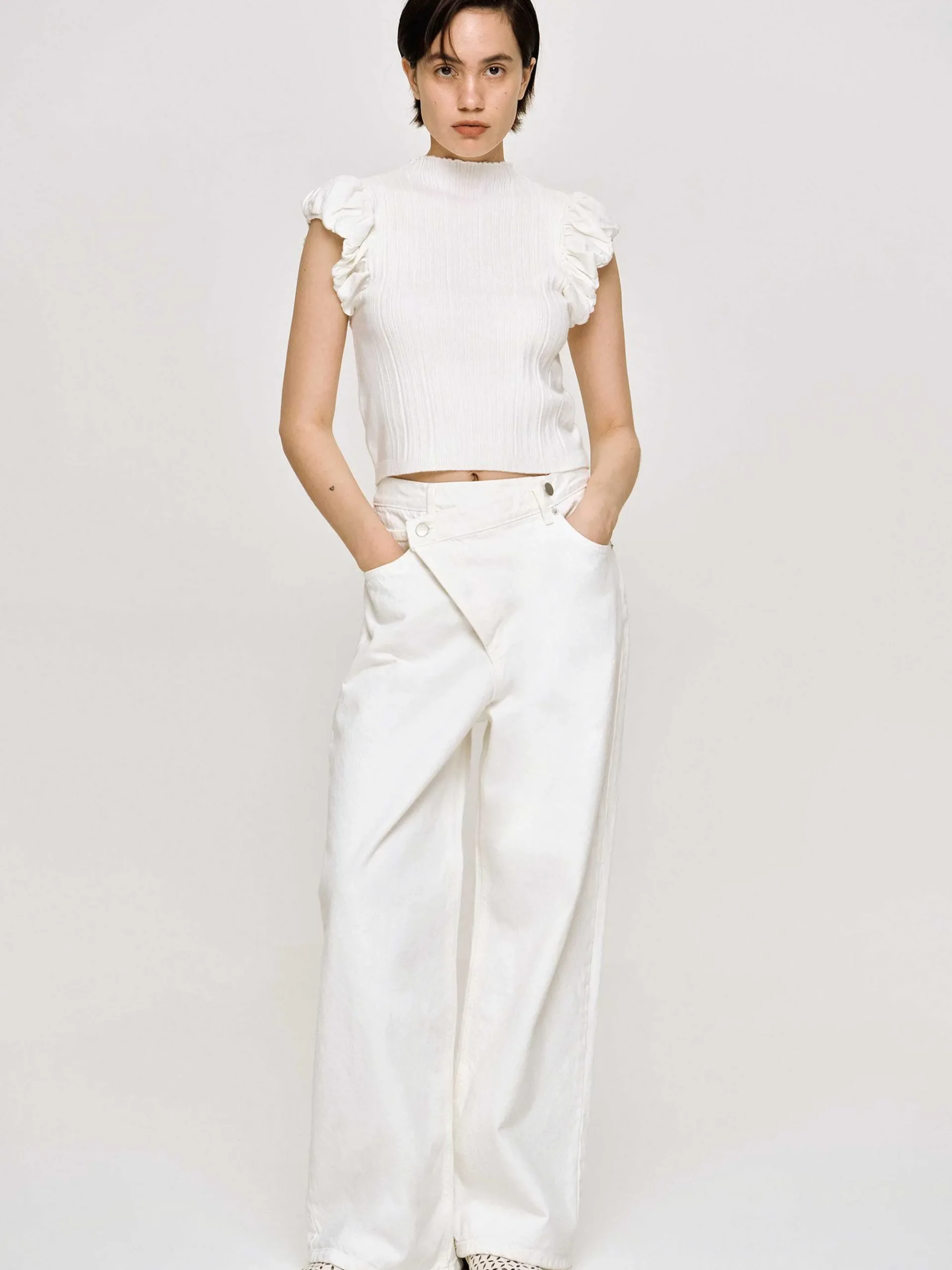 Source Unknown Vêtements-Jean Croise, Blanc
