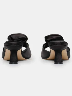 Source Unknown Chaussures Et Sacs-Mules En Satin Avec Appliques Roses, Noir