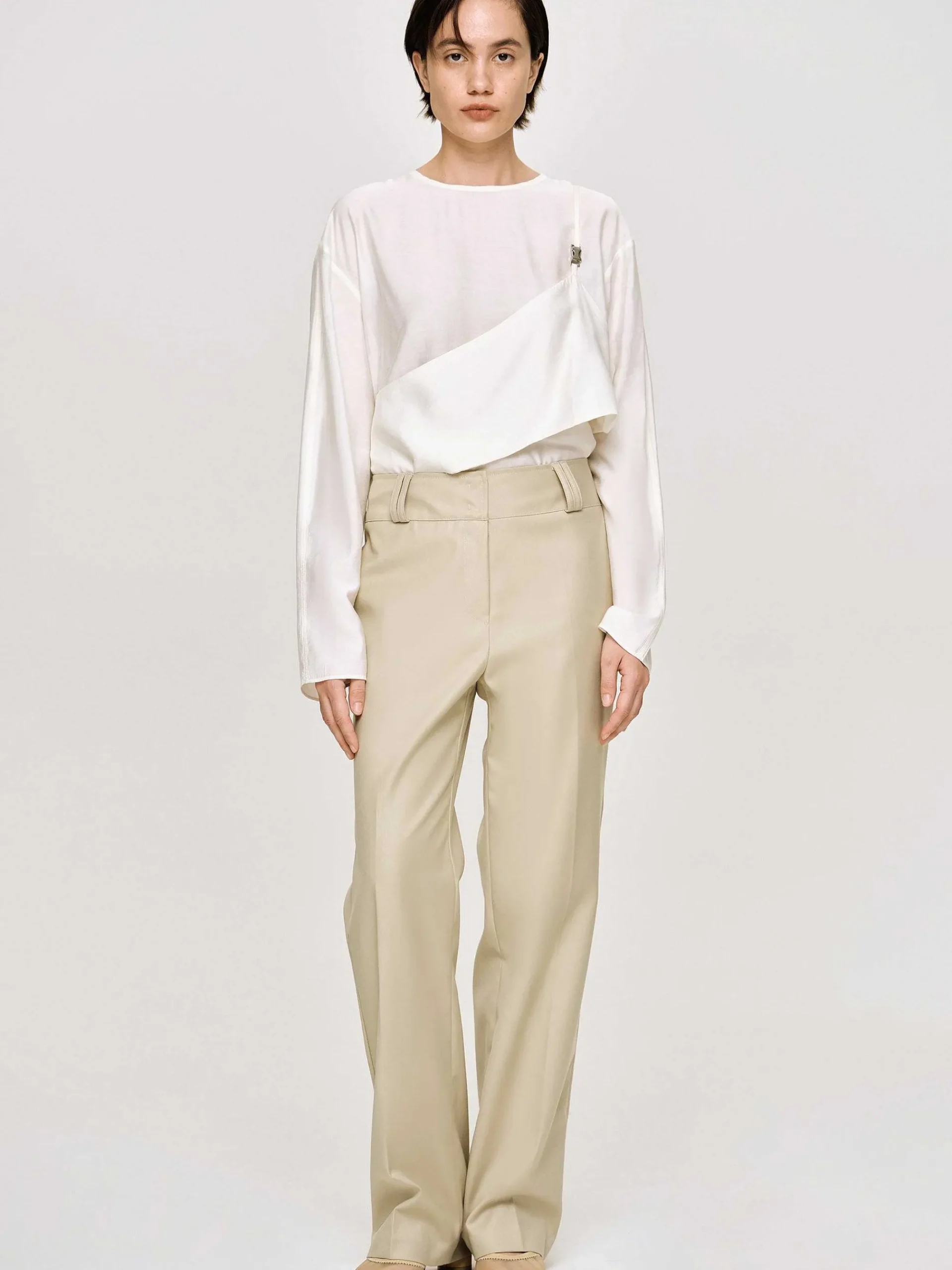 Source Unknown Vêtements-Pantalon Droit En Gabardine, Beige