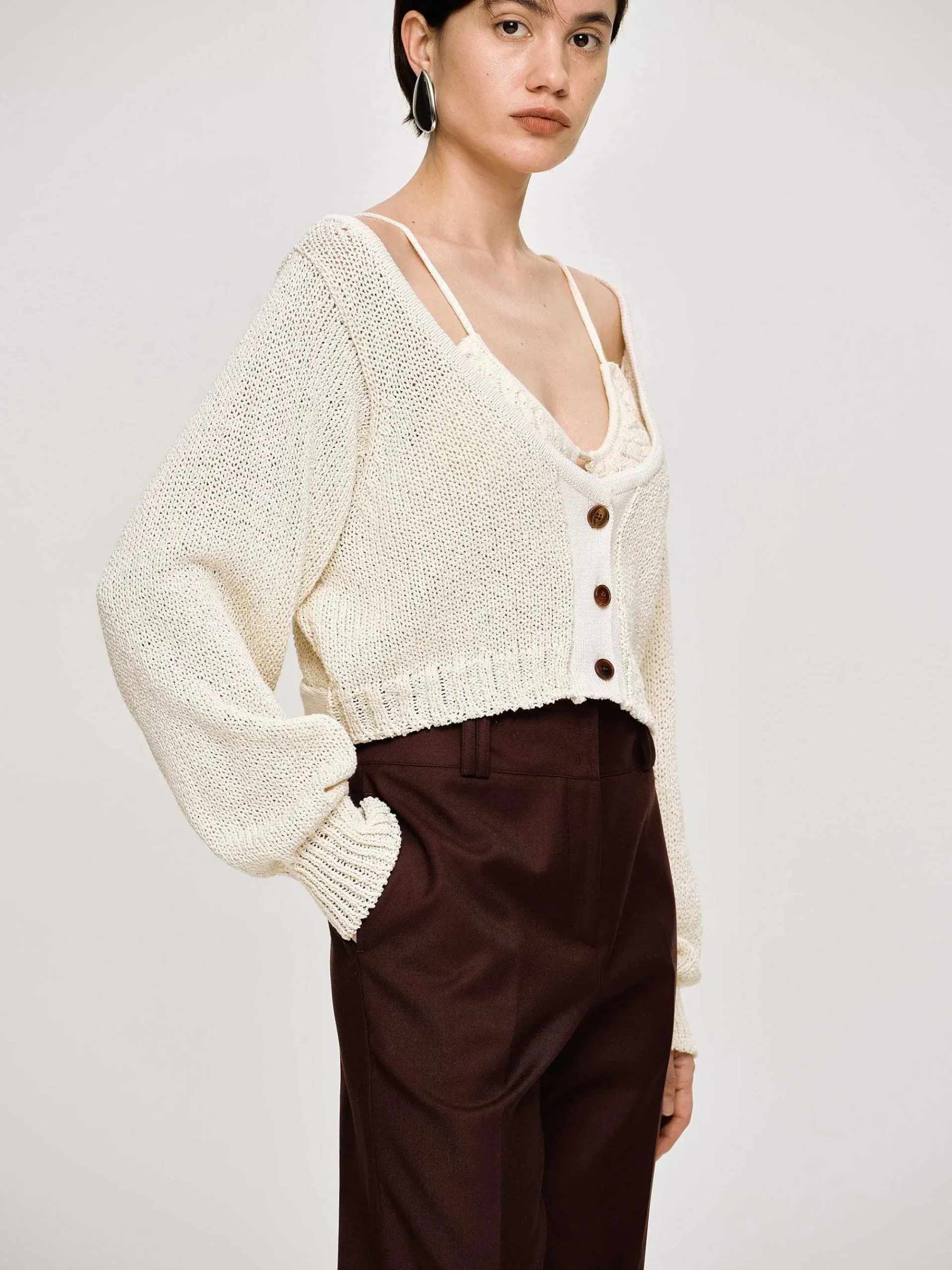 Source Unknown Tricots-Tricot A Encolure Degagee, Amande