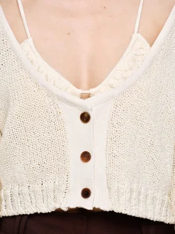 Source Unknown Tricots-Tricot A Encolure Degagee, Amande
