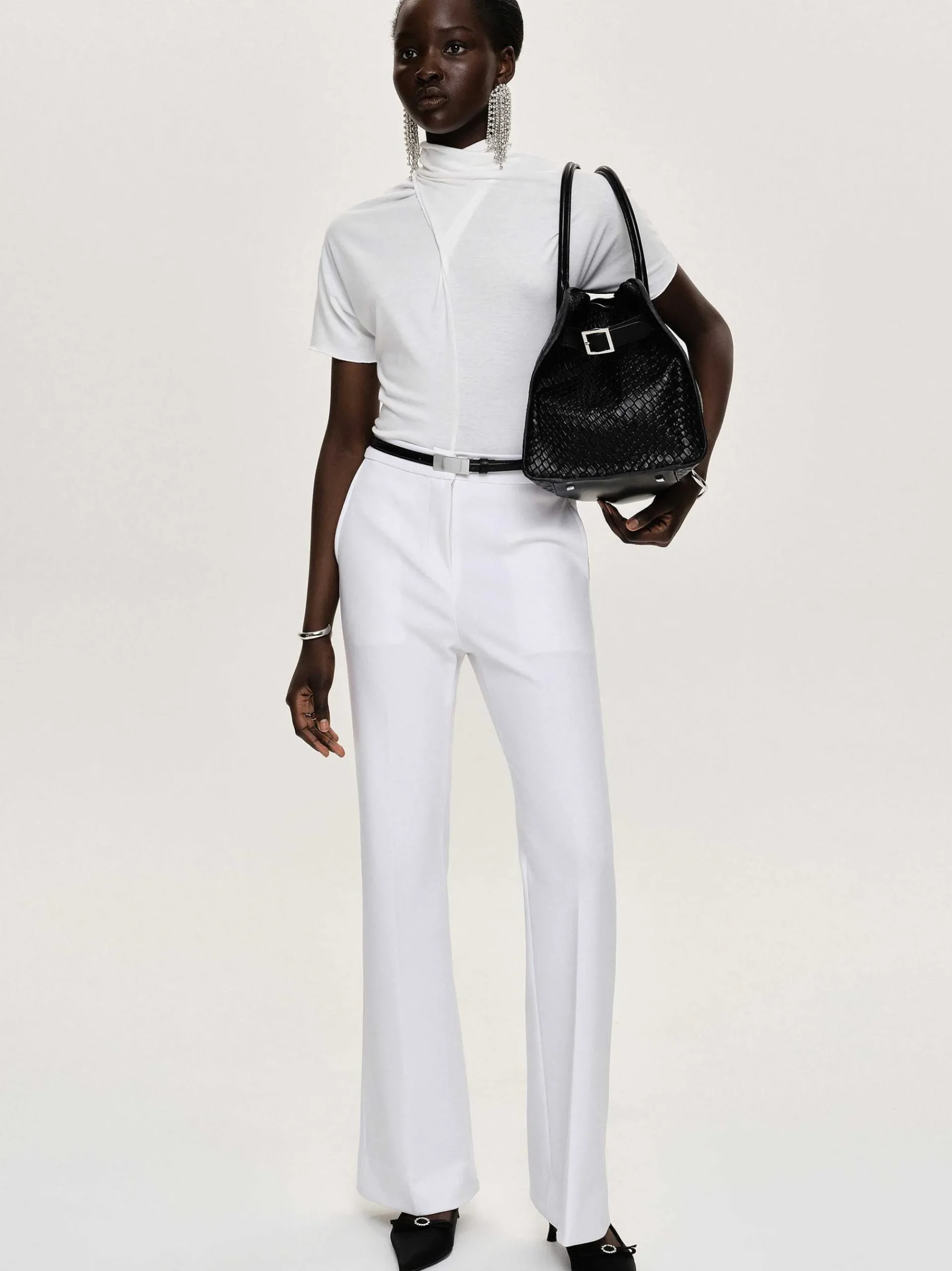 Source Unknown Hauts-T-Shirt A Col Croise Daye, Blanc