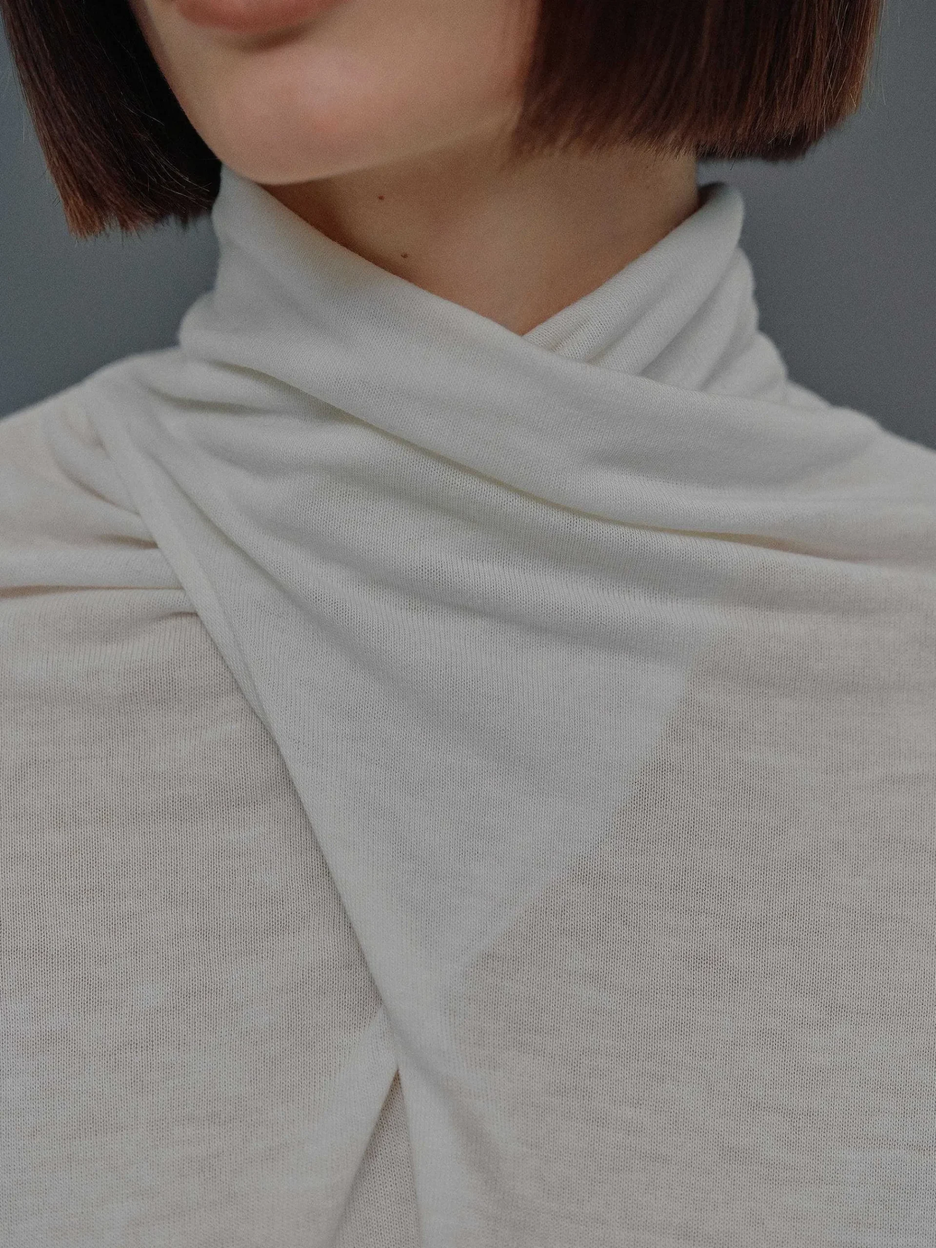 Source Unknown Hauts-T-Shirt En Laine A Col Croise Daye, Blanc